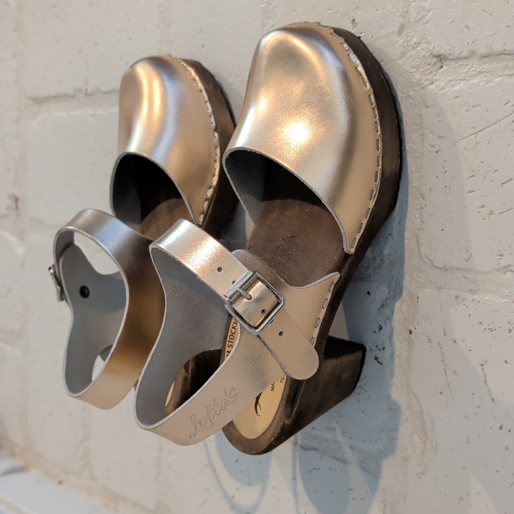 Lotta From Stockholm Rose Metallic Gold Clogs